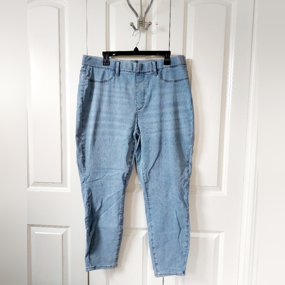 High Waisted Elastic Waist Light Wash Skinny size 20W‎ Judy Blue #JB88243LT - Picture 2 of 8